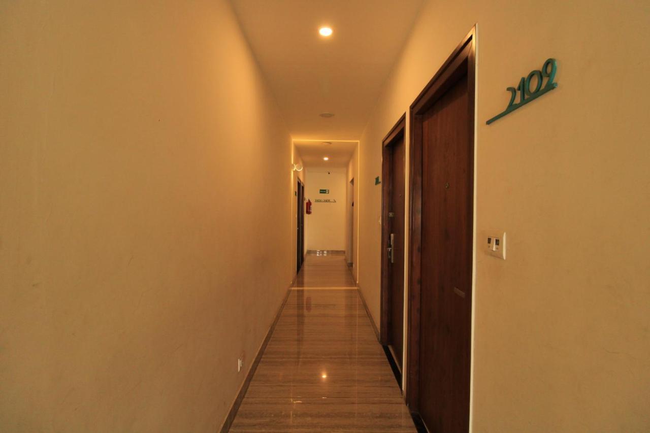 Arunaa Inn Airport Hotel,Ченнаи Экстерьер фото